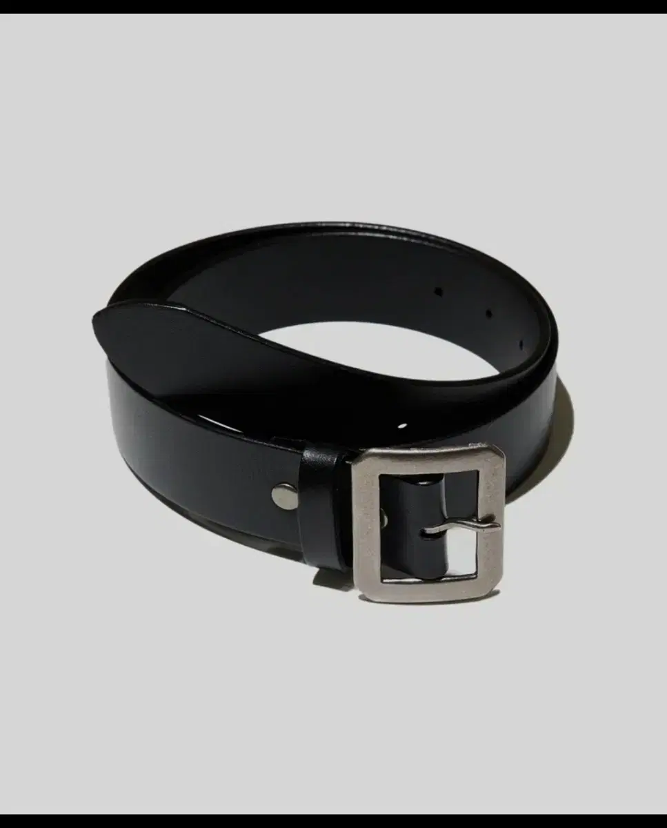 아웃스탠딩 벨트 OSTD COWHIDE BELT_BLACK